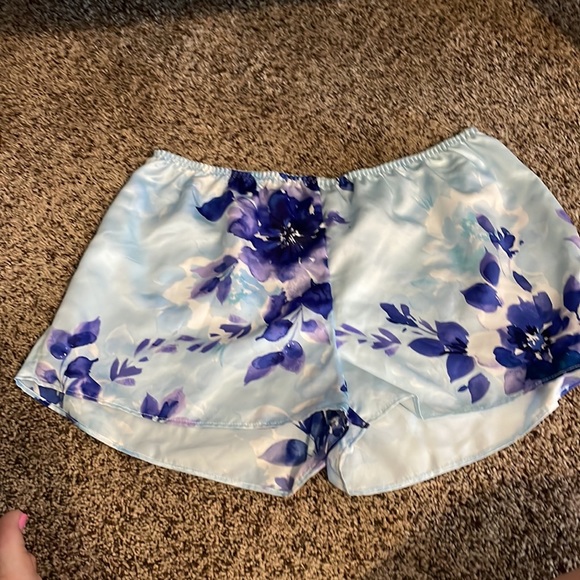 Apt 9 2 piece satin nightie. - Picture 4 of 4